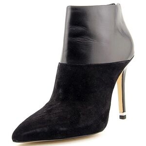 Michael Kors Freya Elegant Black Women's Ankle Boots in EUC